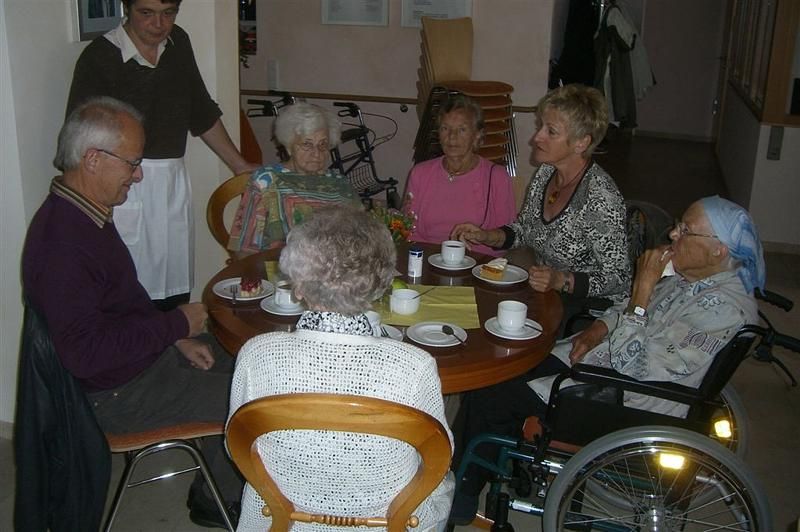 Kaffeenachmittag im Seniorenzentrum Oferdingen